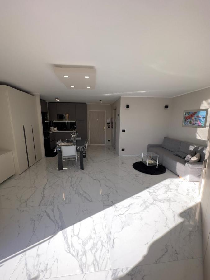 Exclusive Panoramic Sea View In Victoria Beach Menton Exteriör bild