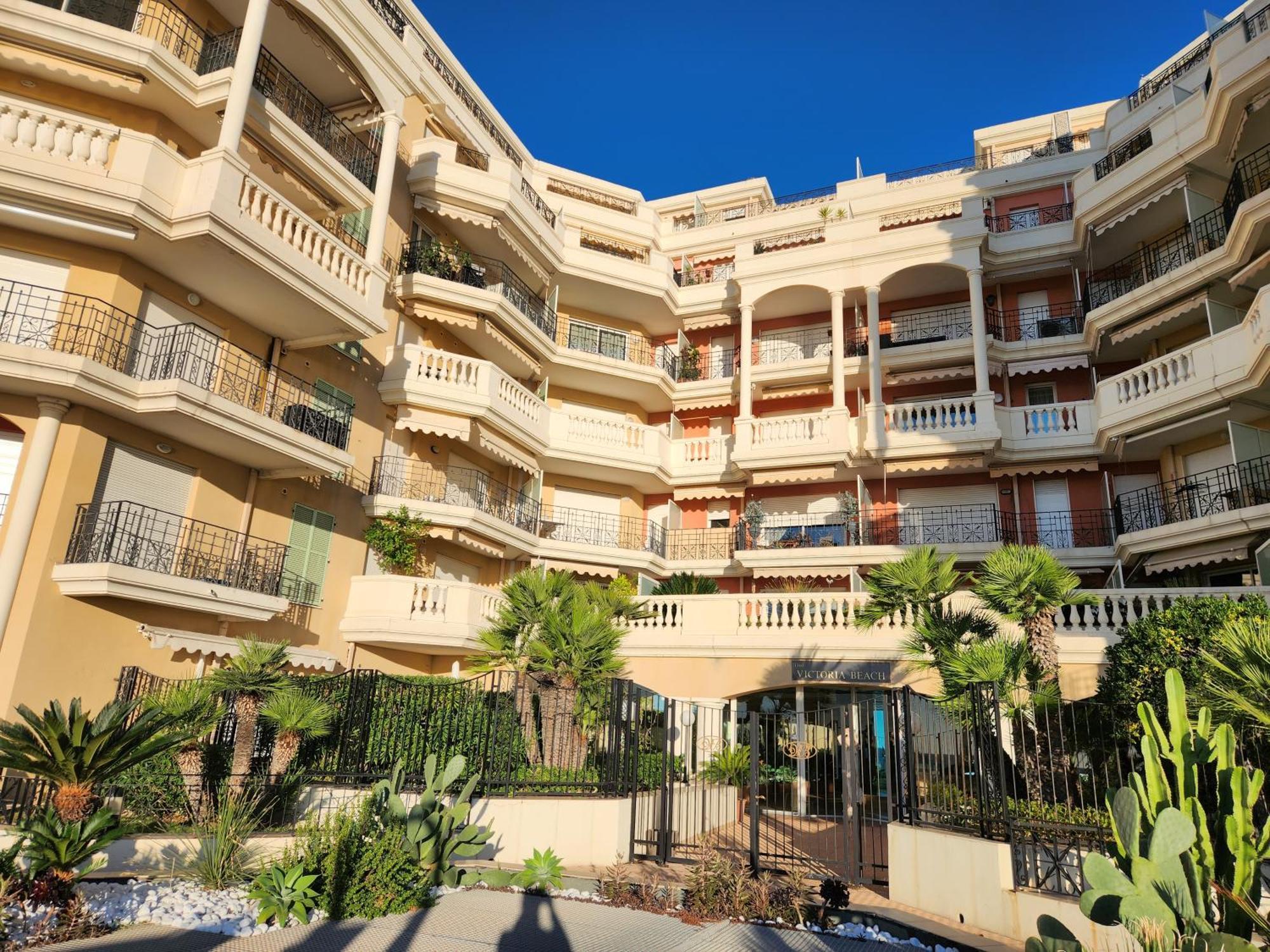 Exclusive Panoramic Sea View In Victoria Beach Menton Exteriör bild